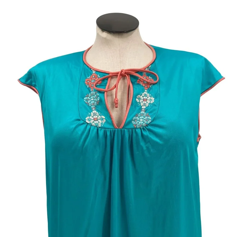 Vintage 70's Embroidered Short Sleeve Nightgown Lingerie Boho Comfy House Dress - Picture 2 of 5